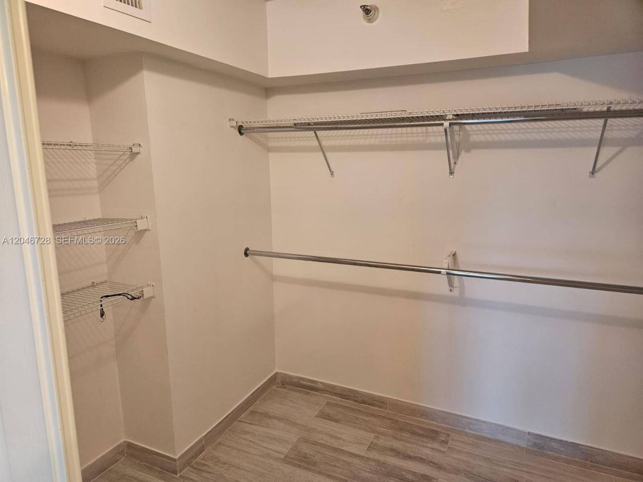 3530 Mystic Pointe Dr, Unit 405, Aventura, FL 33180 Photo