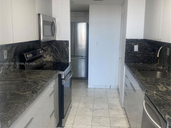 230 174th St, Unit 1206, Sunny Isles Beach, FL 33160