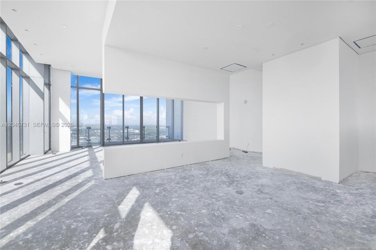 700 NE 26th Ter, Unit PH-02, Miami, FL 33137 Photo