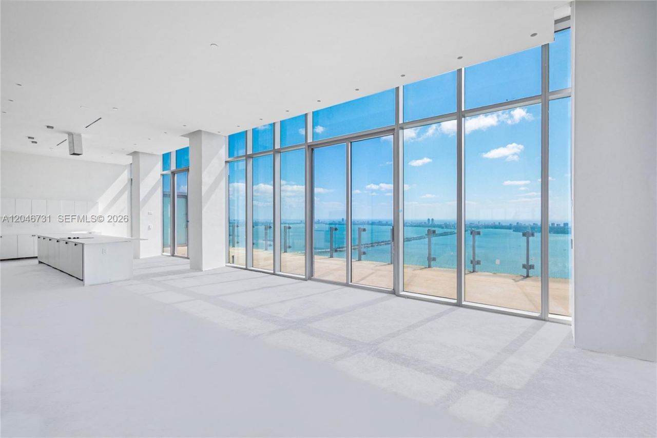700 NE 26th Ter, Unit PH-02, Miami, FL 33137 Photo