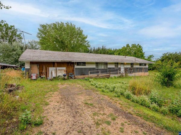 35858 Knox Butte Rd E, Albany, OR 97322