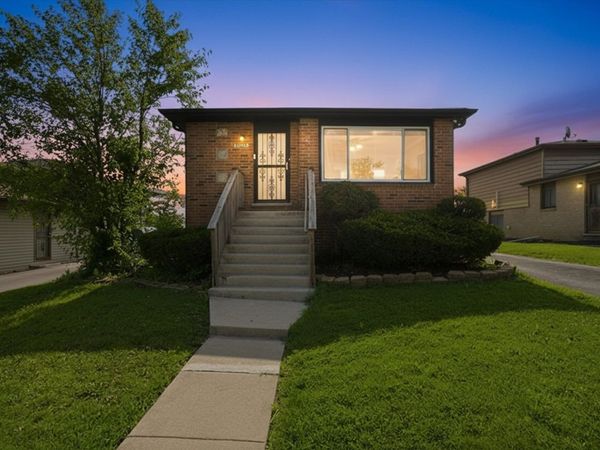 18045 Birch Avenue , Country Club Hills, IL 60478