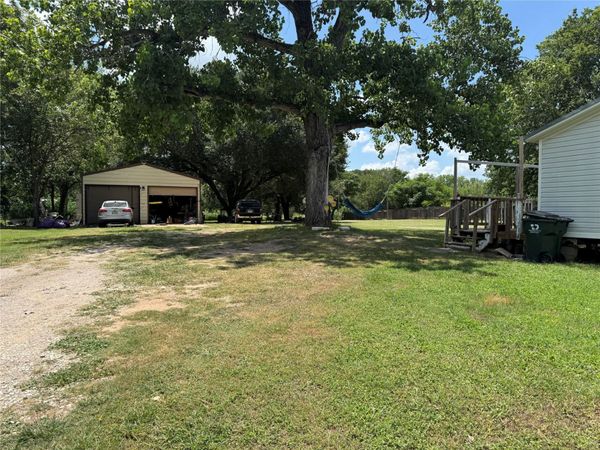 2000 Citation DR, Del Valle, TX 78617