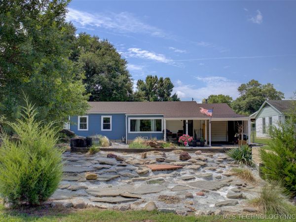 1828 E 10th Street, Okmulgee, OK 74447