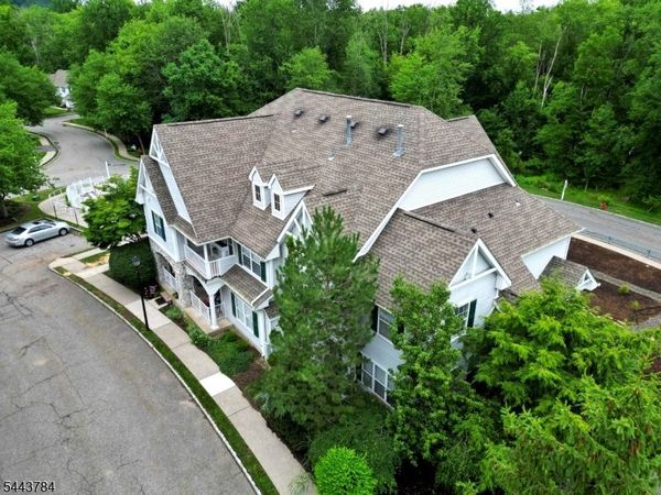 100 Chatfield Drive, Pequannock, NJ 07444