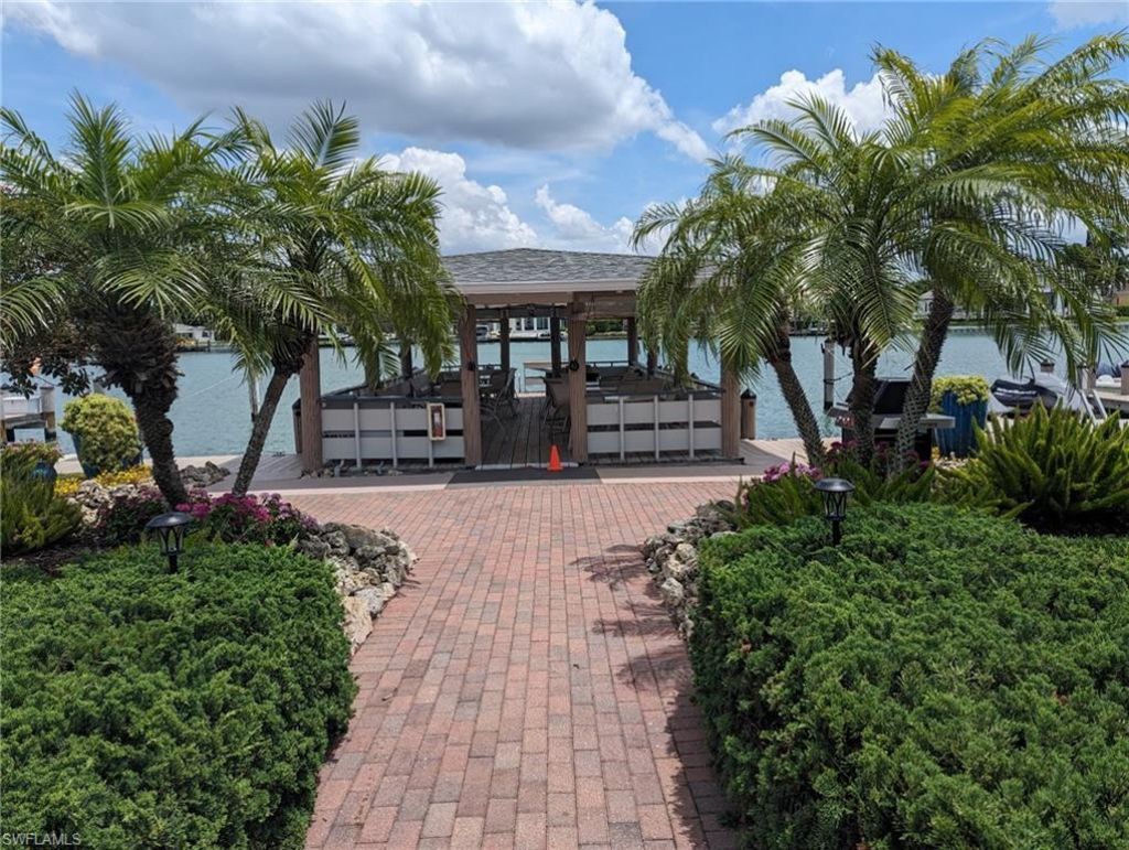3400 Gulf Shore Blvd N, Unit M6, Naples, FL 34103 Photo