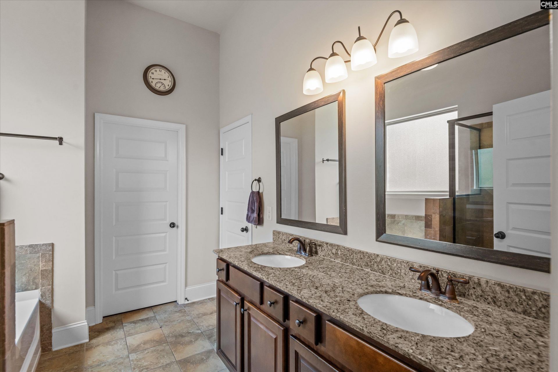 312 Gatesbrook Drive Photo 21