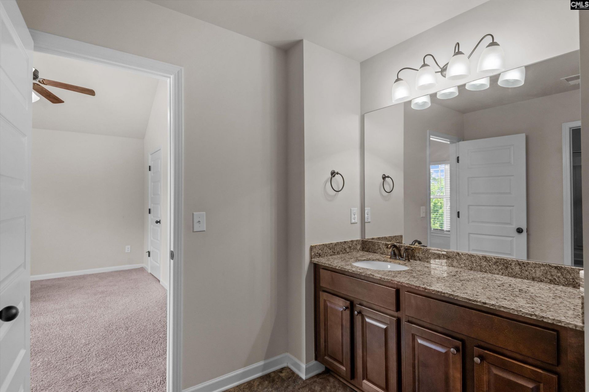 312 Gatesbrook Drive Photo 29