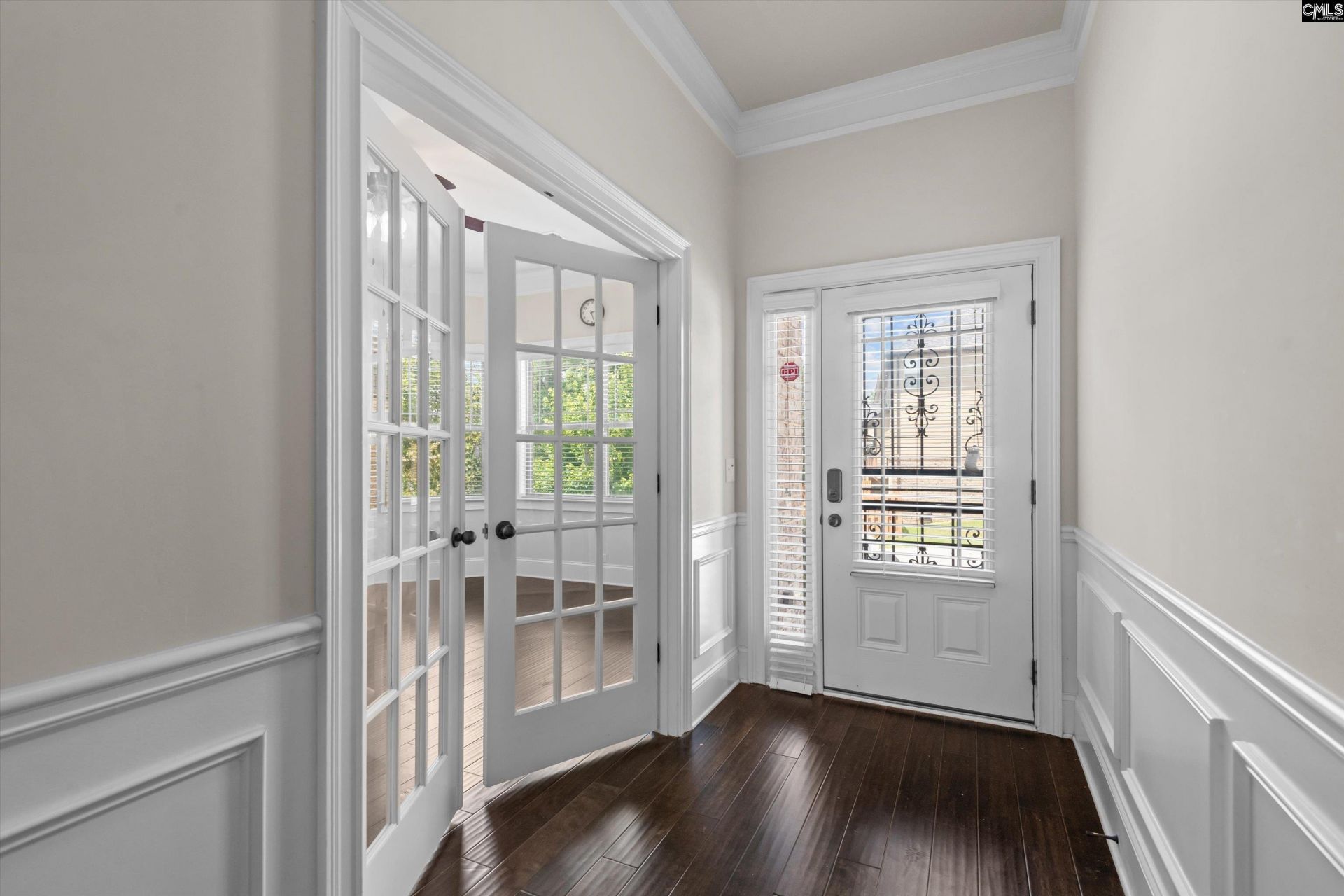 312 Gatesbrook Drive Photo 4