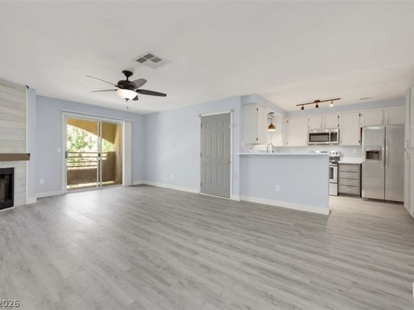 6869 Tamarus Street, Unit 202, Las Vegas, NV 89119