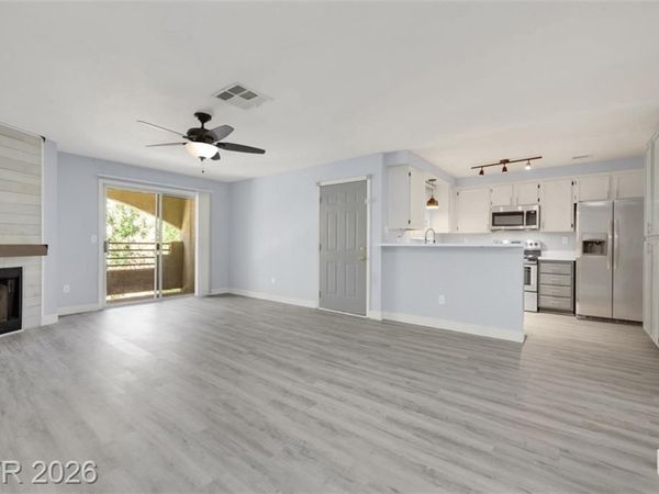 6869 Tamarus Street, Unit 202, Las Vegas, NV 89119