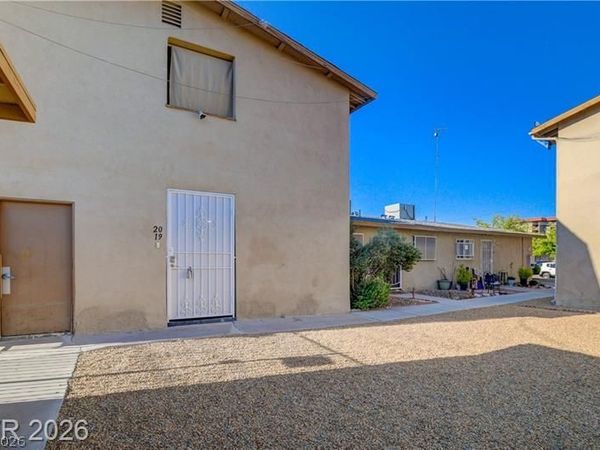 3841 Daisy Street , Unit 19, Las Vegas, NV 89119