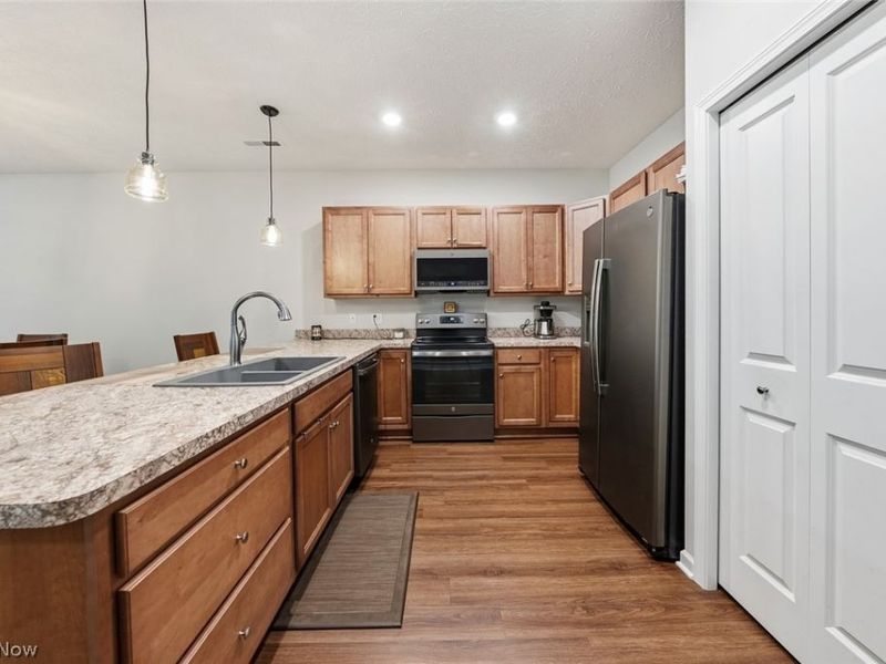 124 Acorn Lane, Elyria, OH 44035 Photo 13