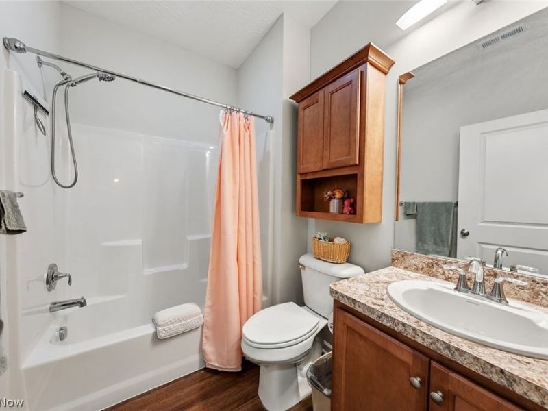 124 Acorn Lane, Elyria, OH 44035 Photo 26