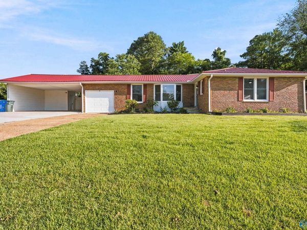 7612 Holland Drive SW, Huntsville, AL 35802