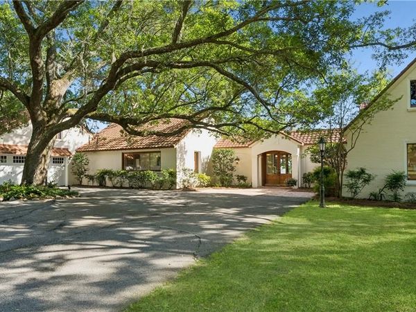 10301 POINTE AUX CHENES Road, Ocean Springs, MS 39564