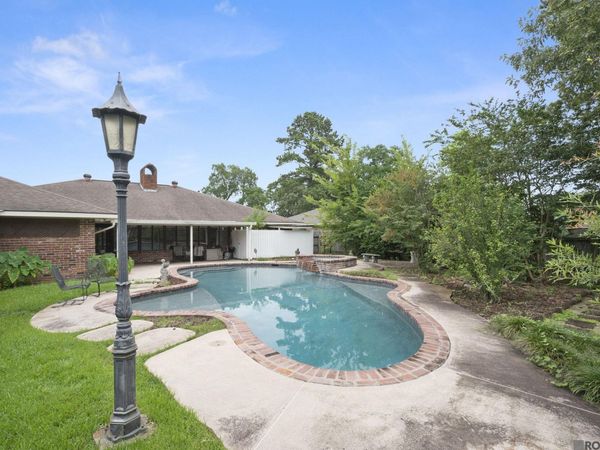 13210 Todd Ave, Baton Rouge, LA 70815