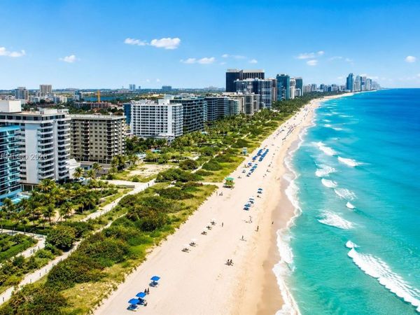 9172 Collins Ave , Unit 218, Surfside, FL 33154
