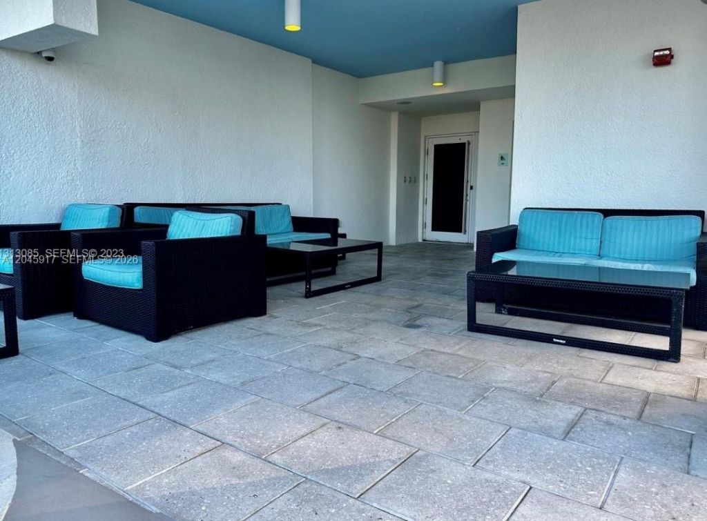9172 Collins Ave , Unit 218, Surfside, FL 33154 Photo