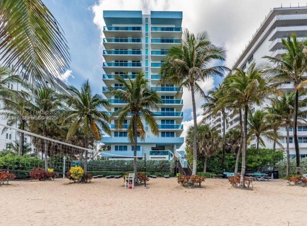 9172 Collins Ave , Unit 218, Surfside, FL 33154 Photo