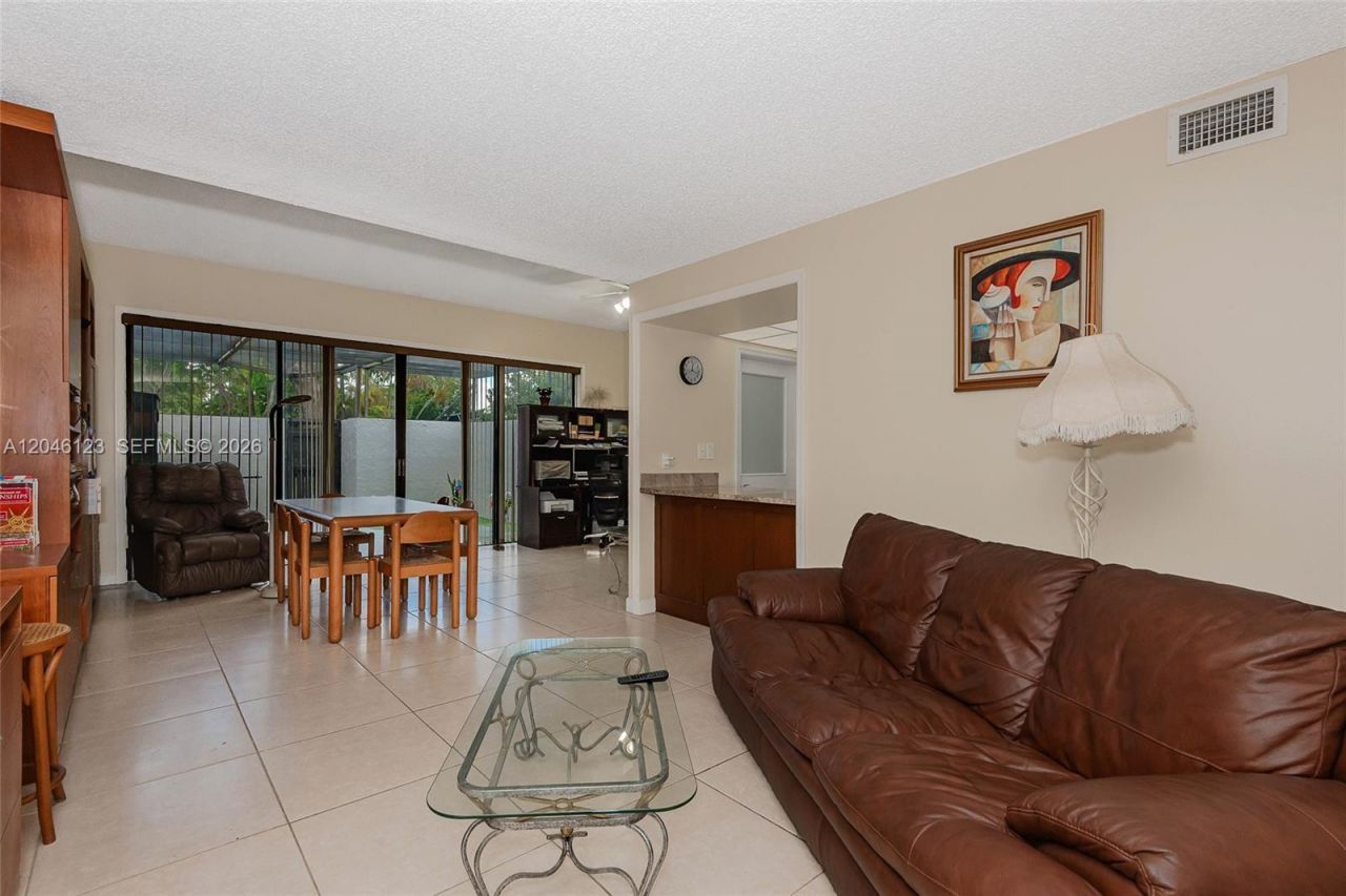 8890 SW 133rd Pl , Unit A, Miami, FL 33186 Photo