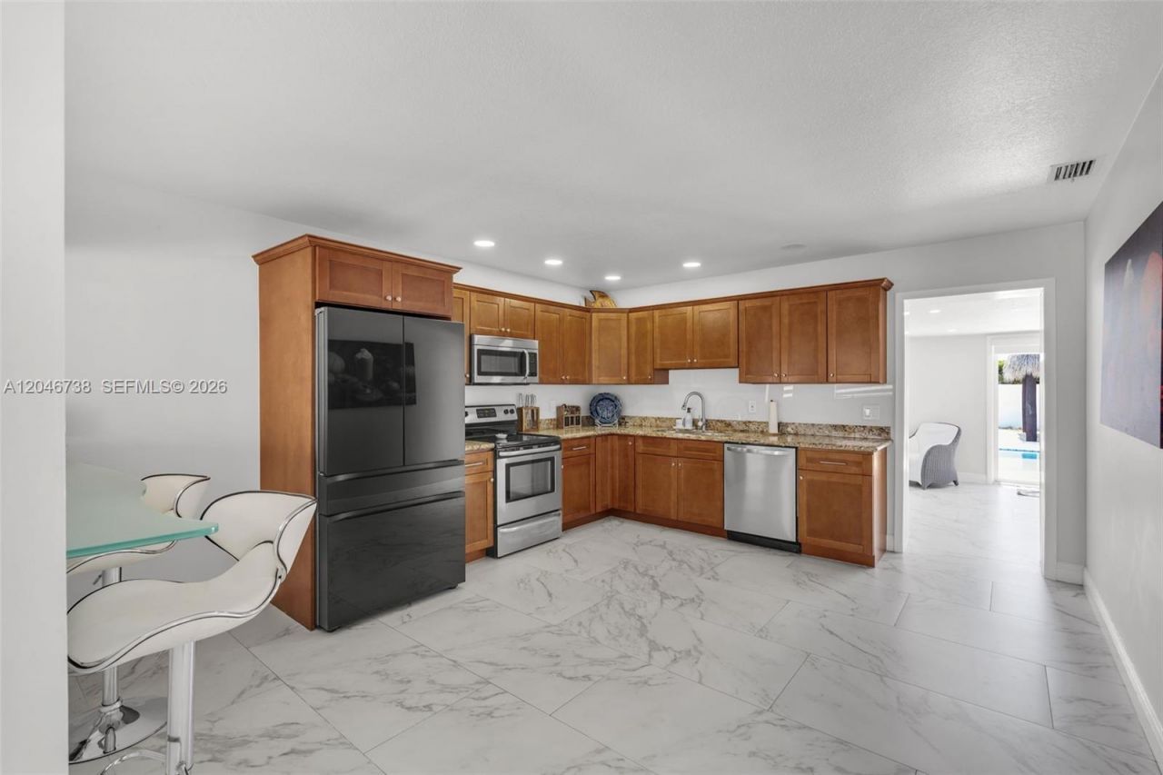 16 Fishermans Trl , Key Largo, FL 33037 Photo