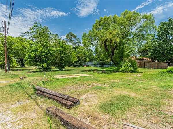 14831 Seagoville Road , Dallas, TX 75253