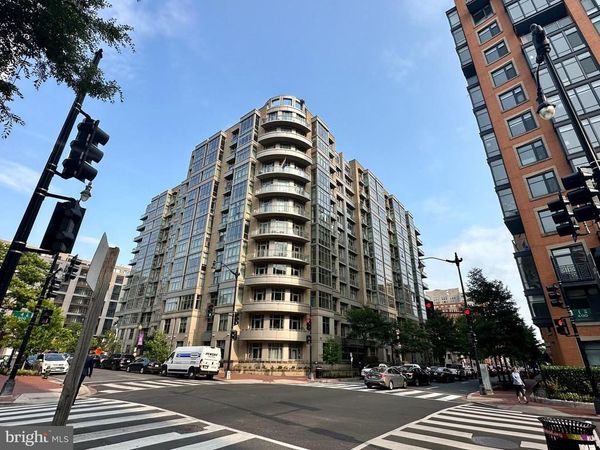 811 4TH STREET NW, Unit 318, WASHINGTON, DC 20001