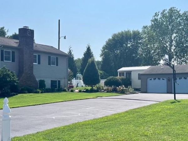 104 LANSING AVENUE, LAUREL, DE 19956
