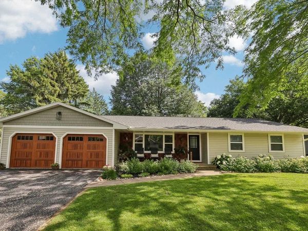 3489 Dell Drive, Madison, WI 53718