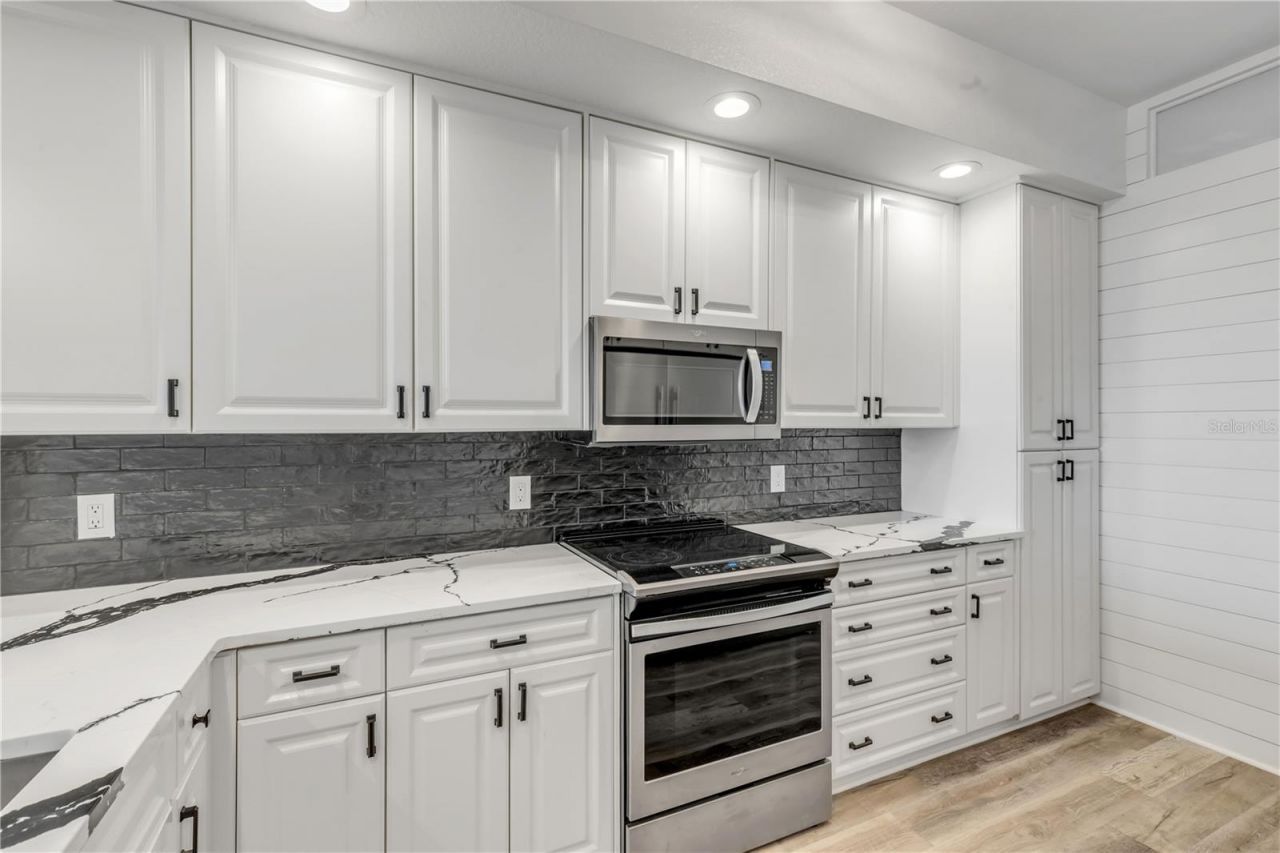 265 Minorca Beach Way, Unit 404, New Smyrna Beach, FL 32169 Photo