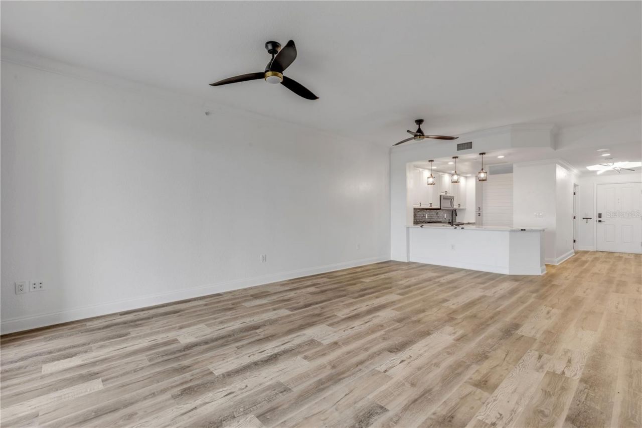 265 Minorca Beach Way, Unit 404, New Smyrna Beach, FL 32169 Photo