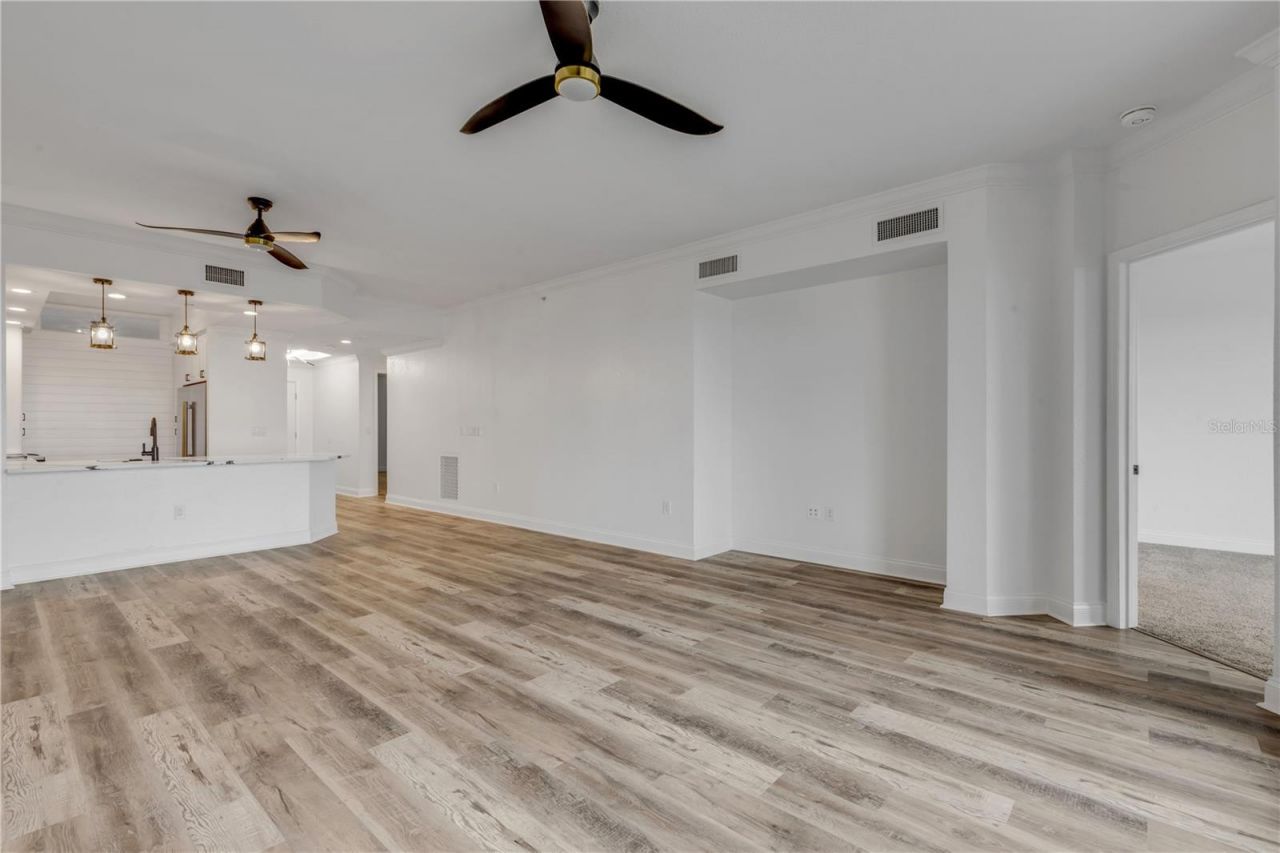 265 Minorca Beach Way, Unit 404, New Smyrna Beach, FL 32169 Photo