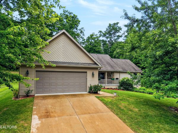 144 Windsor Rd, Crossville, TN 38558