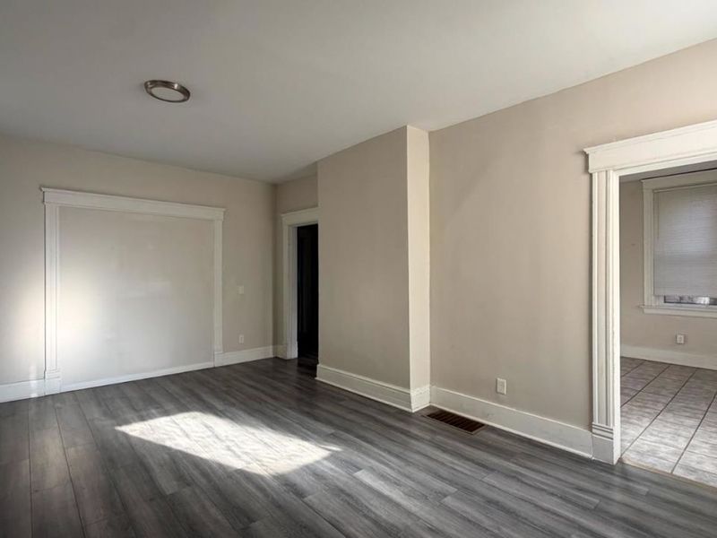 2478 Paris Street, Cincinnati, OH 45219 Photo 10