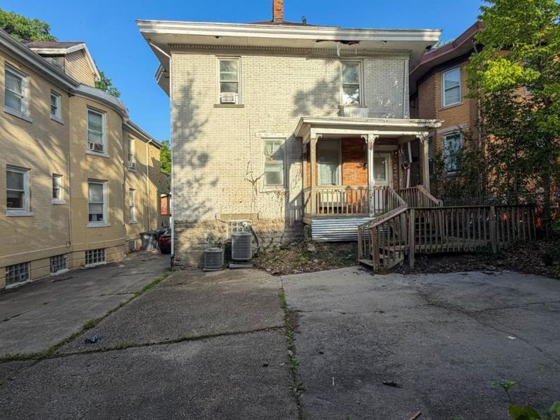 2478 Paris Street, Cincinnati, OH 45219 Photo 3