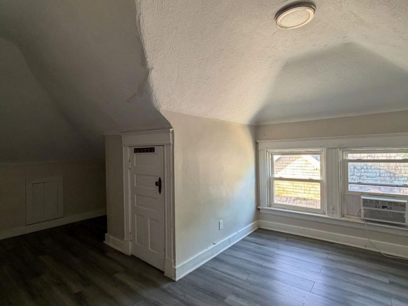 2478 Paris Street, Cincinnati, OH 45219 Photo 34