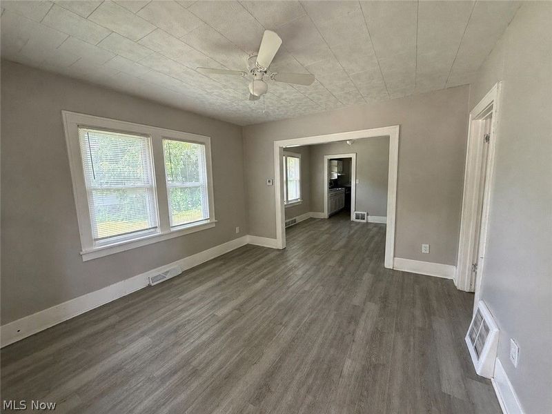 283 Sobul Avenue, Akron, OH 44305 Photo 2