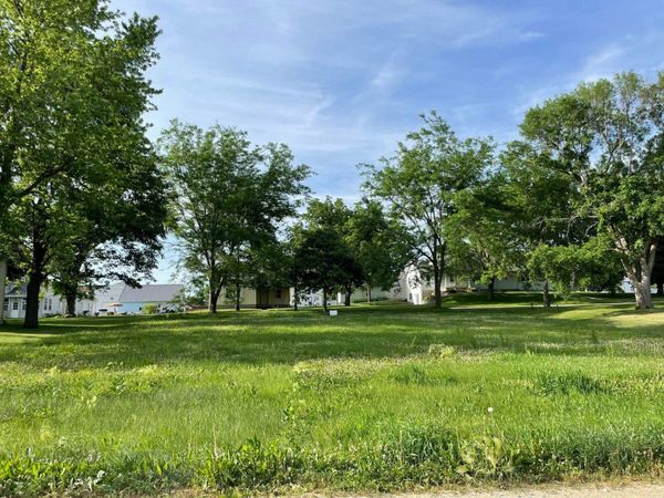 511 8th Street, Traer, IA 50675
