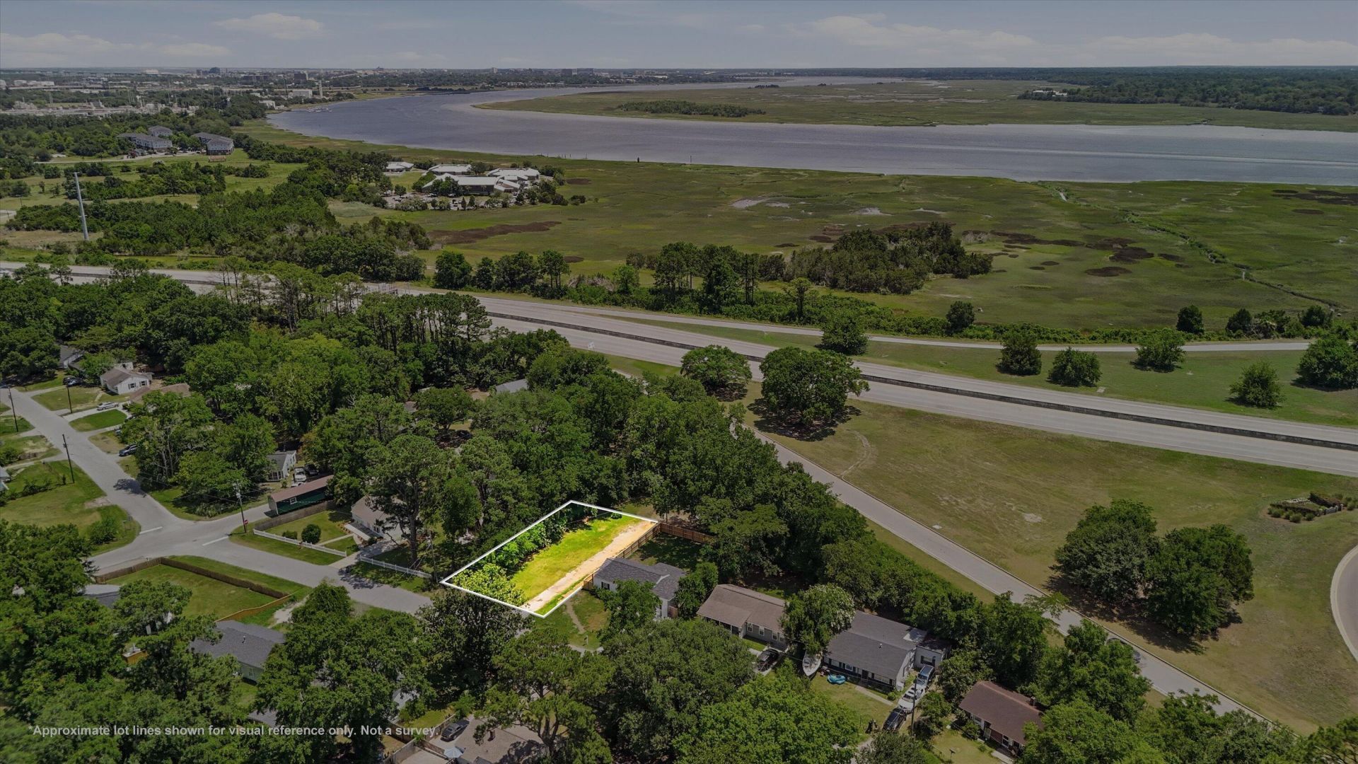 3109 Matipan Avenue Photo 10