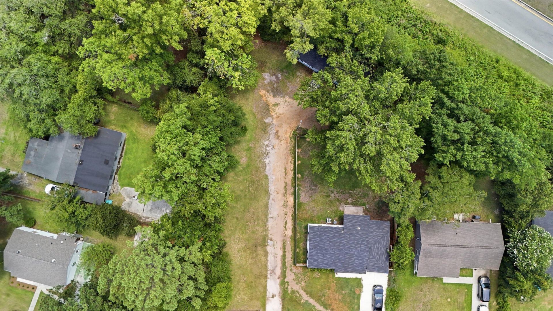 3109 Matipan Avenue Photo 5