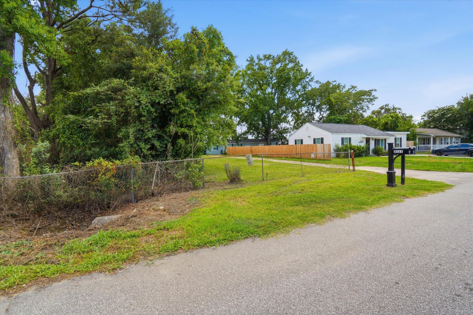 3109 Matipan Avenue Photo 8