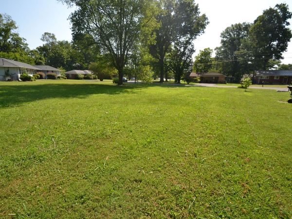 218 Tyne Ave , Murfreesboro, TN 37130