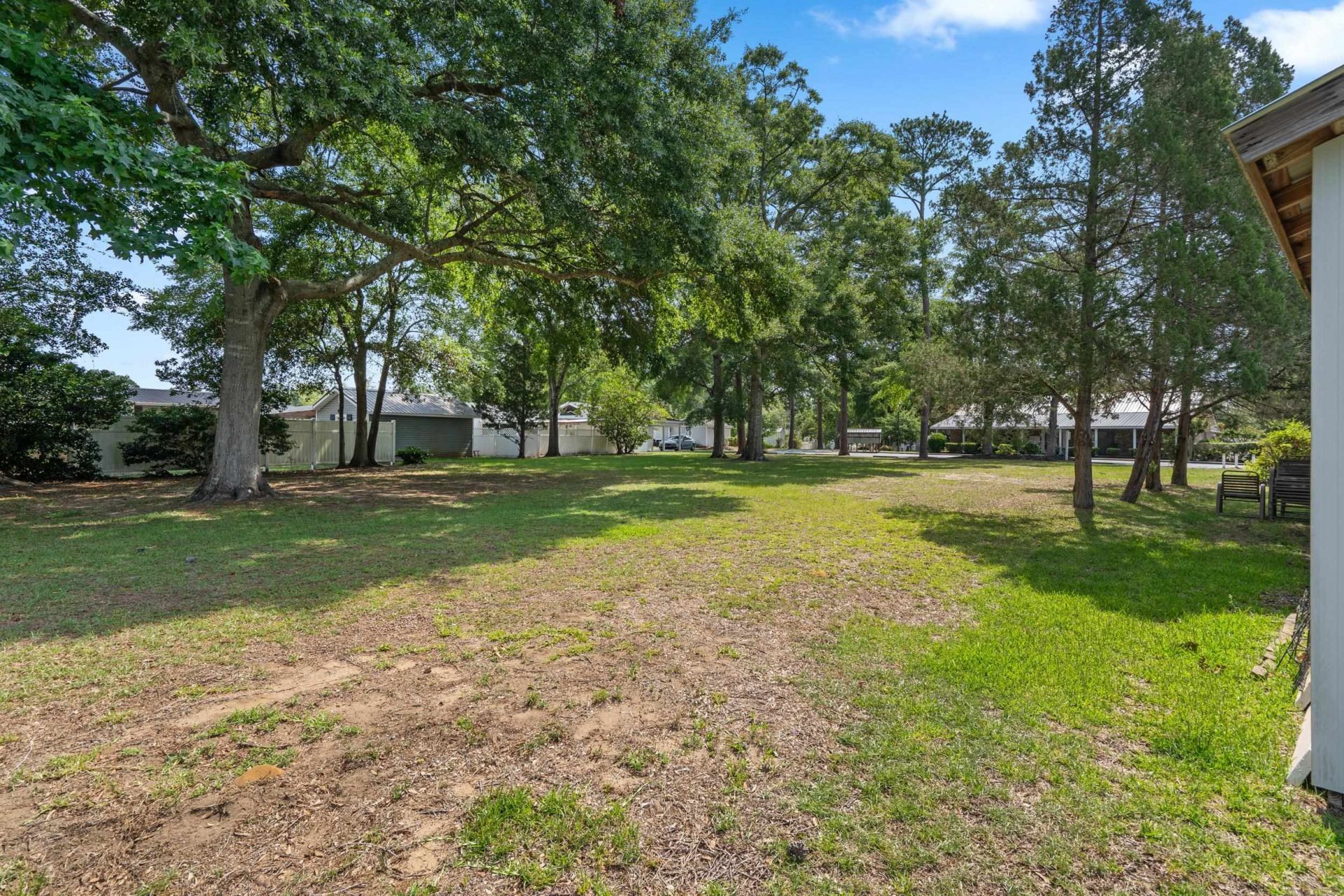 949 South Marlin Circle Photo 33