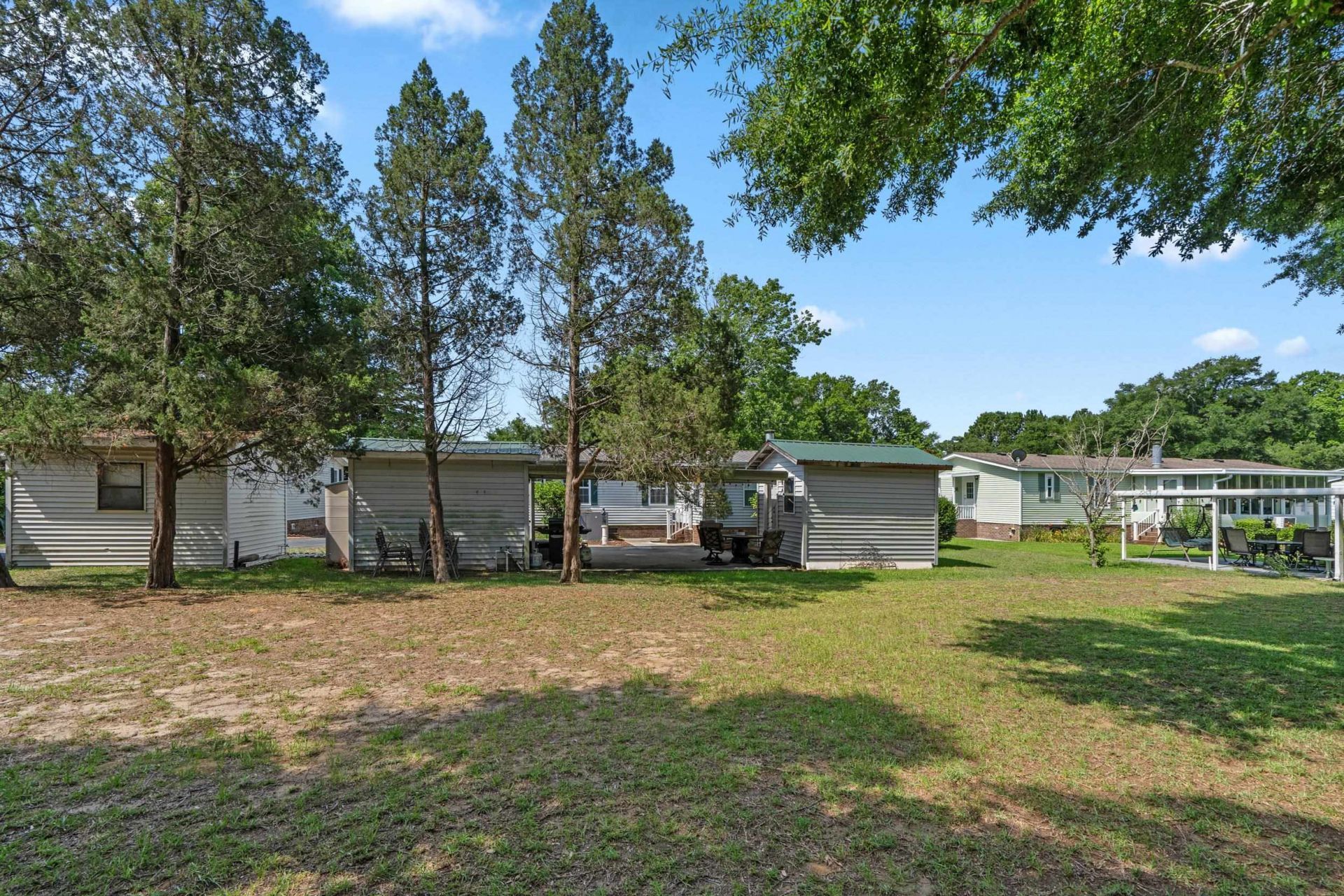 949 South Marlin Circle Photo 34