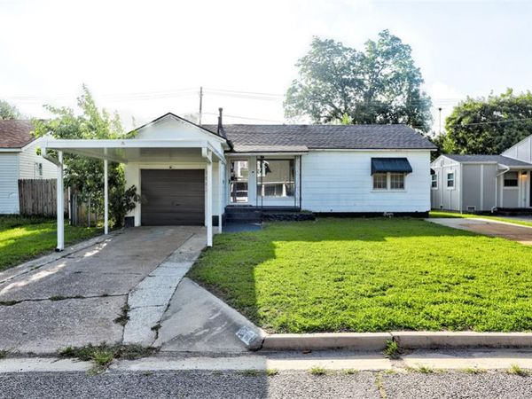 1007 Overland Court, Shawnee, OK 74801