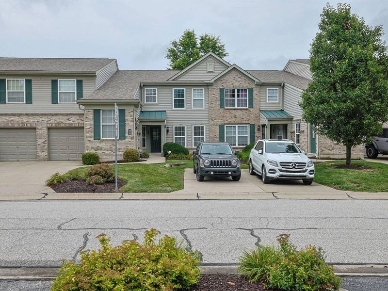 1878 Mimosa Trail, Florence, KY 41042 Photo 2