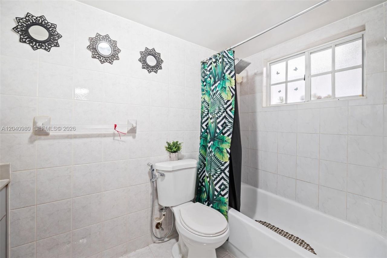 7817 W 36th Ave, Unit 101, Hialeah, FL 33018 Photo