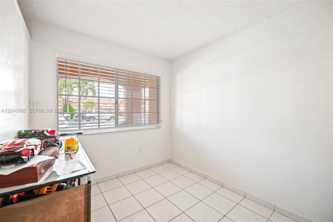 7817 W 36th Ave, Unit 101, Hialeah, FL 33018 Photo