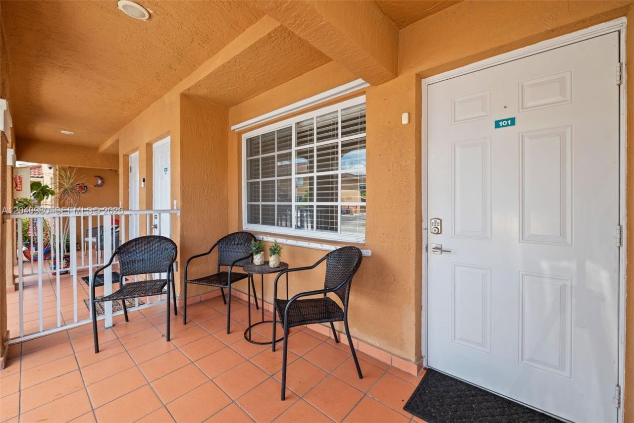 7817 W 36th Ave, Unit 101, Hialeah, FL 33018 Photo